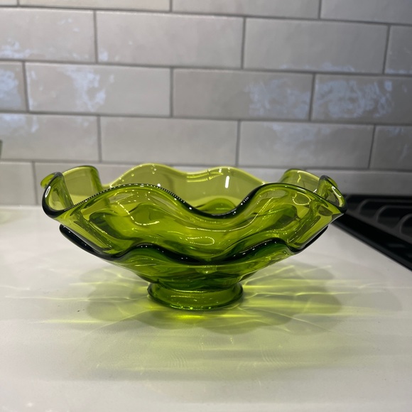 Vintage Viking Green Bowl - Picture 1 of 4